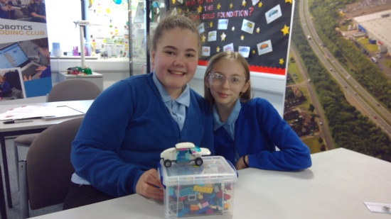 Wardley Primary School - Year 6 visit Nissan